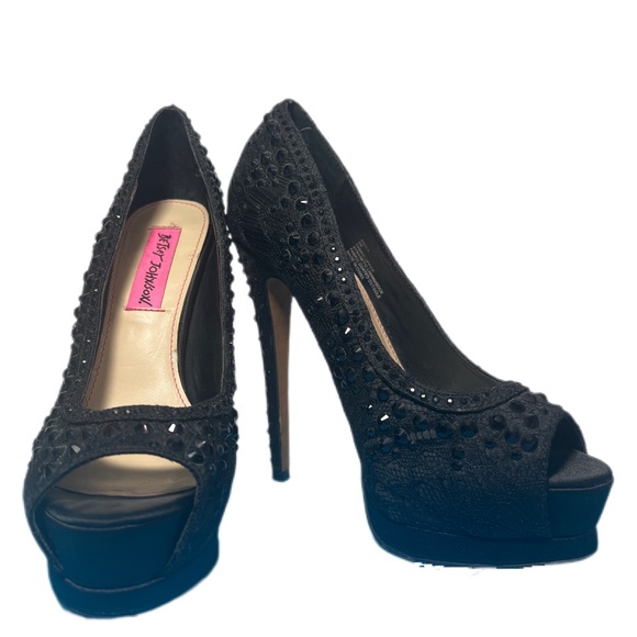 Betsey Johnson Black Rhinestone lace romantic goth peep toe stilettos 6M - Picture 1 of 8